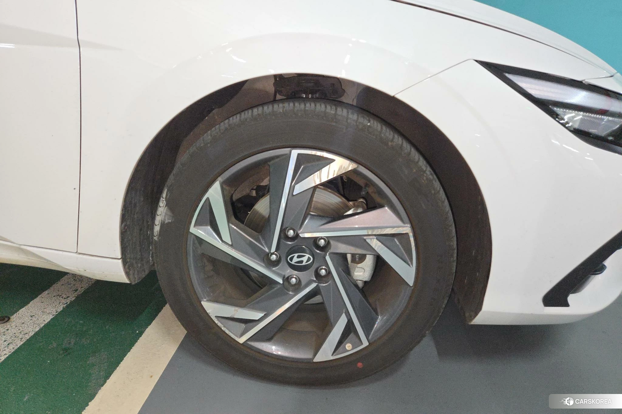Hyundai Elantra id 4512499 из Китая 10