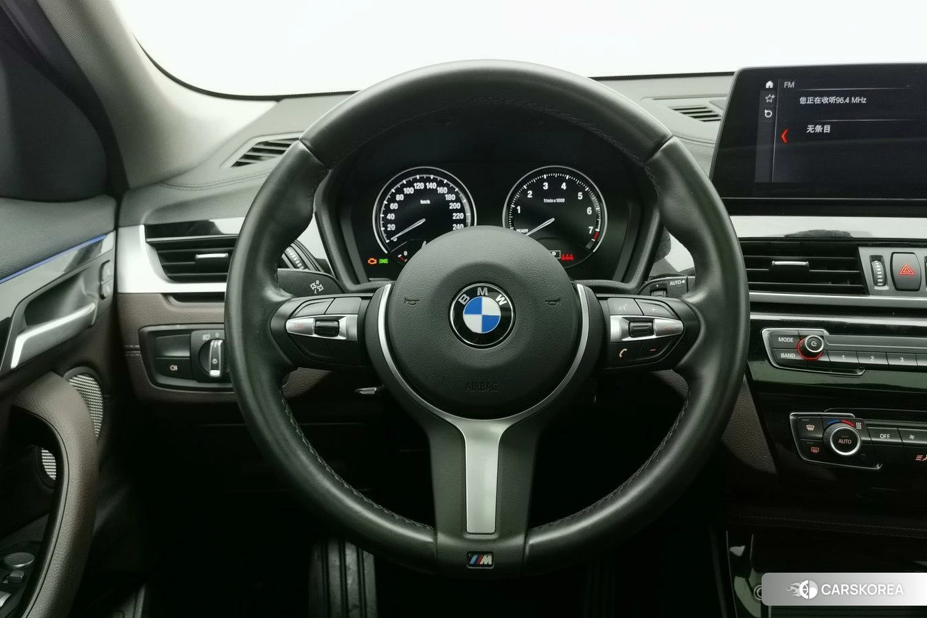 BMW X2 id 4487258 из Китая 17