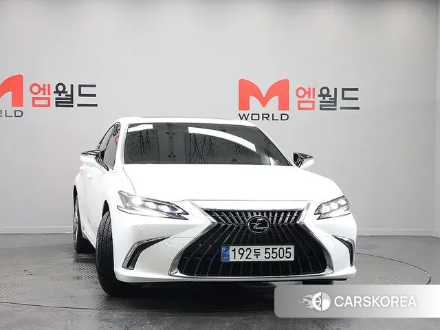 Lexus ES300h 7th generation id 3383000 из Кореи 13