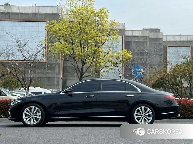 Mercedes-Benz S-class id 4199061 из Китая 3