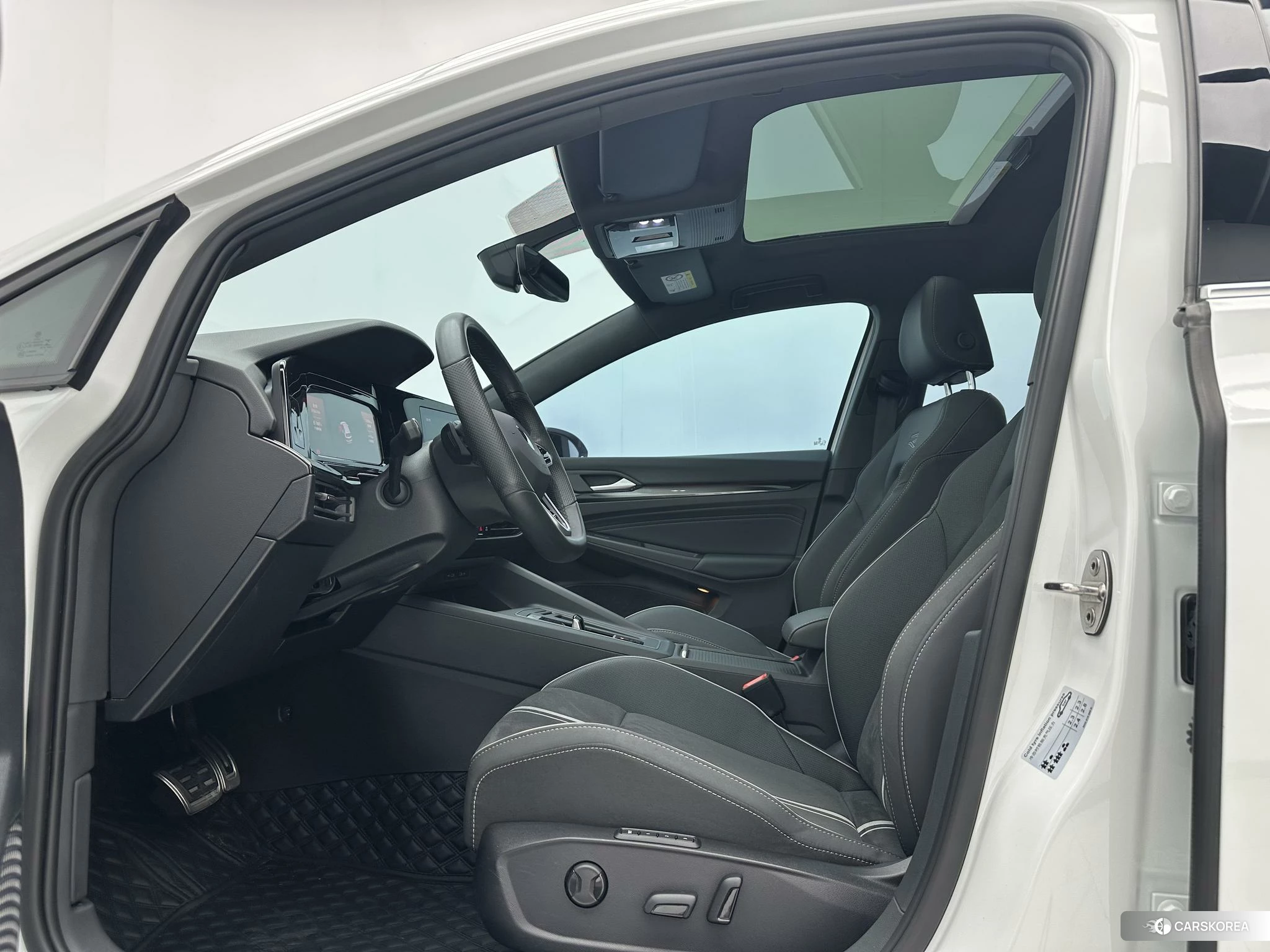 Volkswagen Golf id 4512694 из Китая 11