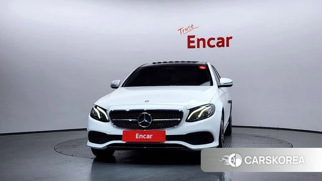 Mercedes-Benz E-Class W213 id 3899477 из Кореи 13