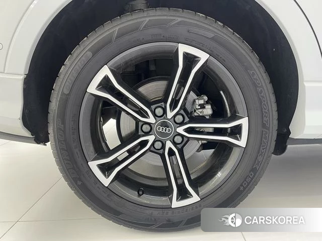Audi Q3 id 4265903 из Китая 7