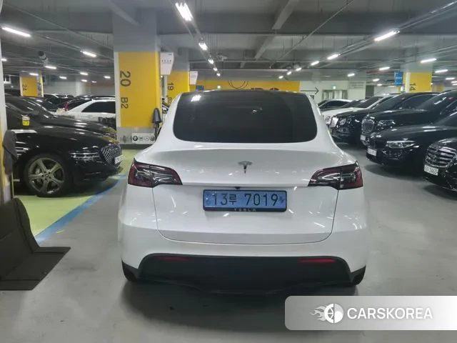 Tesla Model Y id 3020841 из Кореи 13