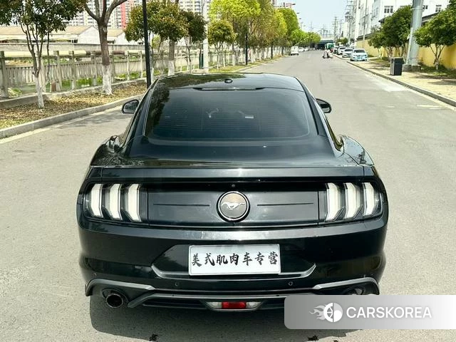 Ford Mustang 2018 Черный из Китая, фото 3