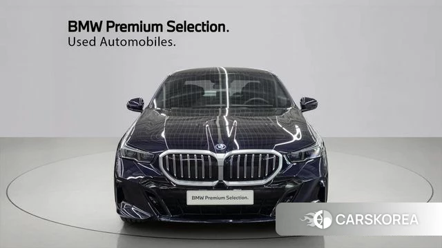 BMW 5 Series (G60) id 4248251 из Кореи 13