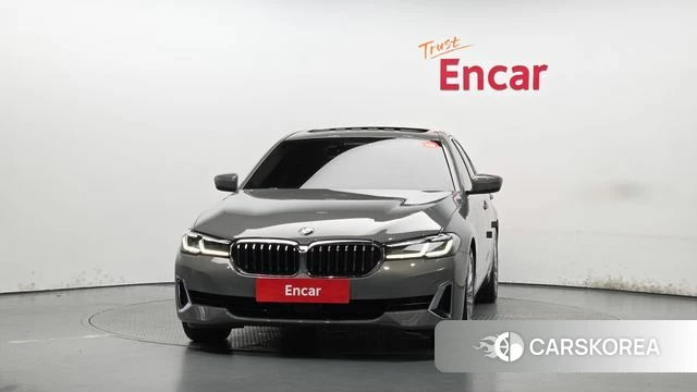 BMW 5 Series (G30) id 4740688 из Кореи 23