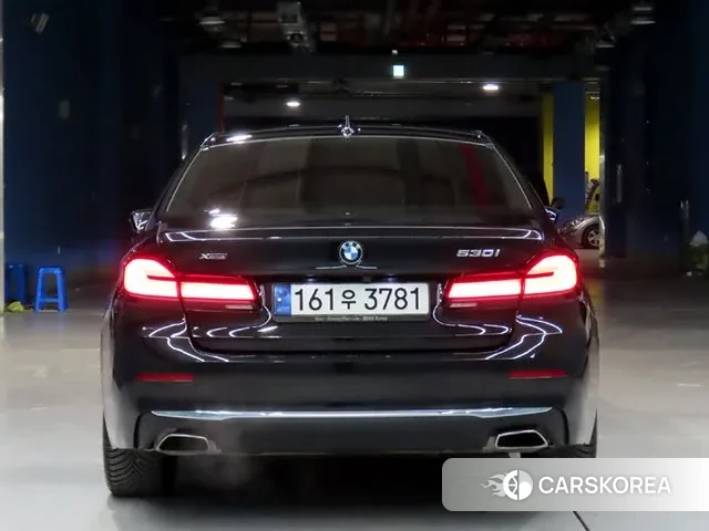 BMW 5 Series (G30) id 3509107 из Кореи 13