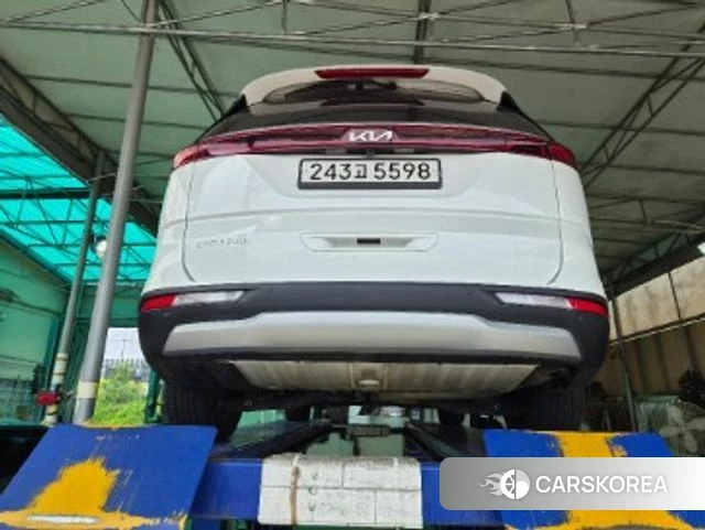 Kia Carnival 4th generation 2023 Белый из Кореи, фото 3