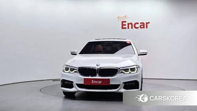 BMW 5 Series (G30) id 3601681 из Кореи 13