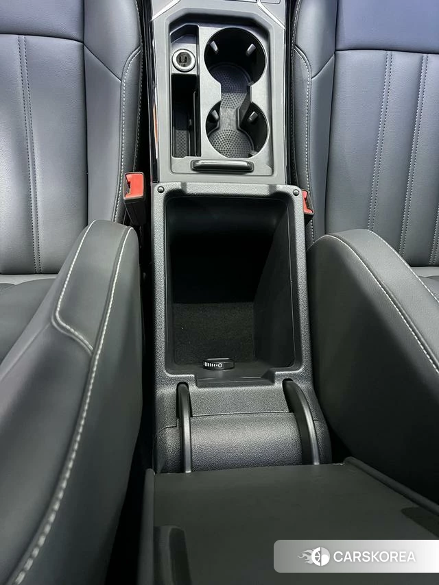 Volkswagen Passat id 4256540 из Китая 8