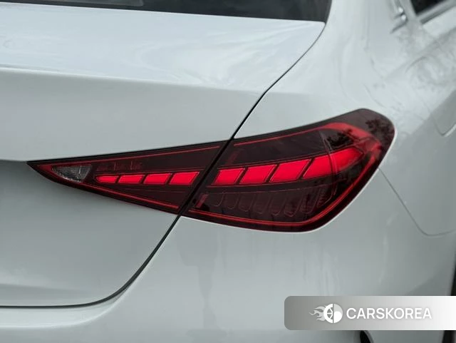 Mercedes-Benz Class C 2024 Белый из Китая, фото 4