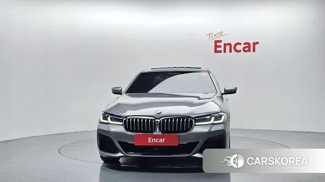 BMW 5 Series (G30) id 3420770 из Кореи 13