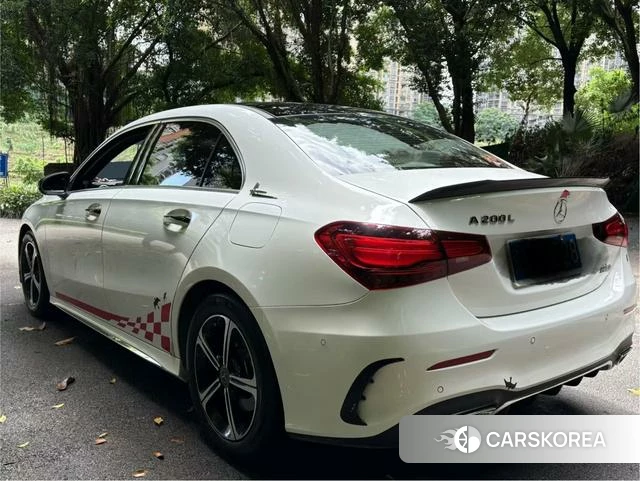 Mercedes-Benz Class A 2024 Белый из Китая, фото 3