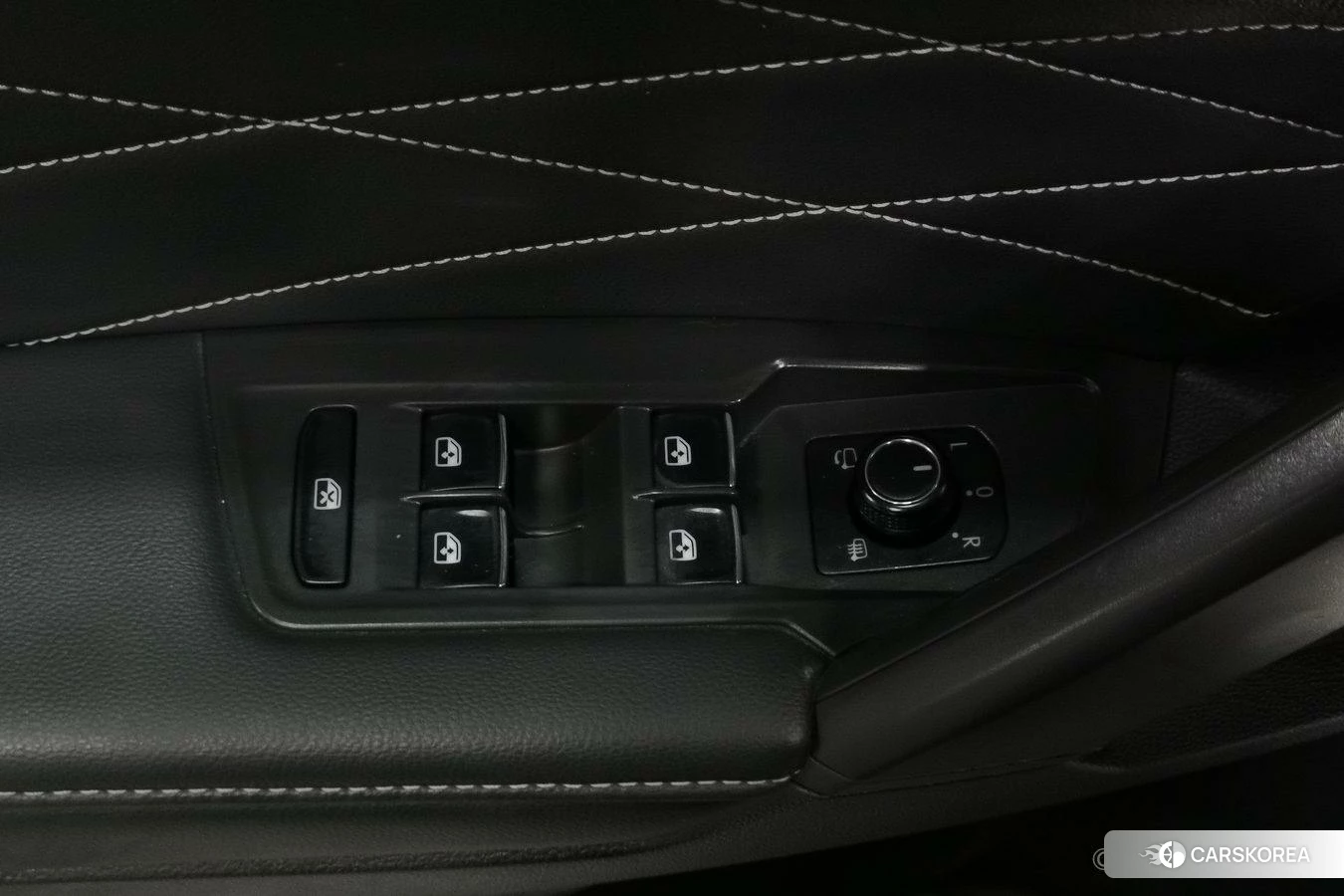 Volkswagen Tiguan L id 4510688 из Китая 17