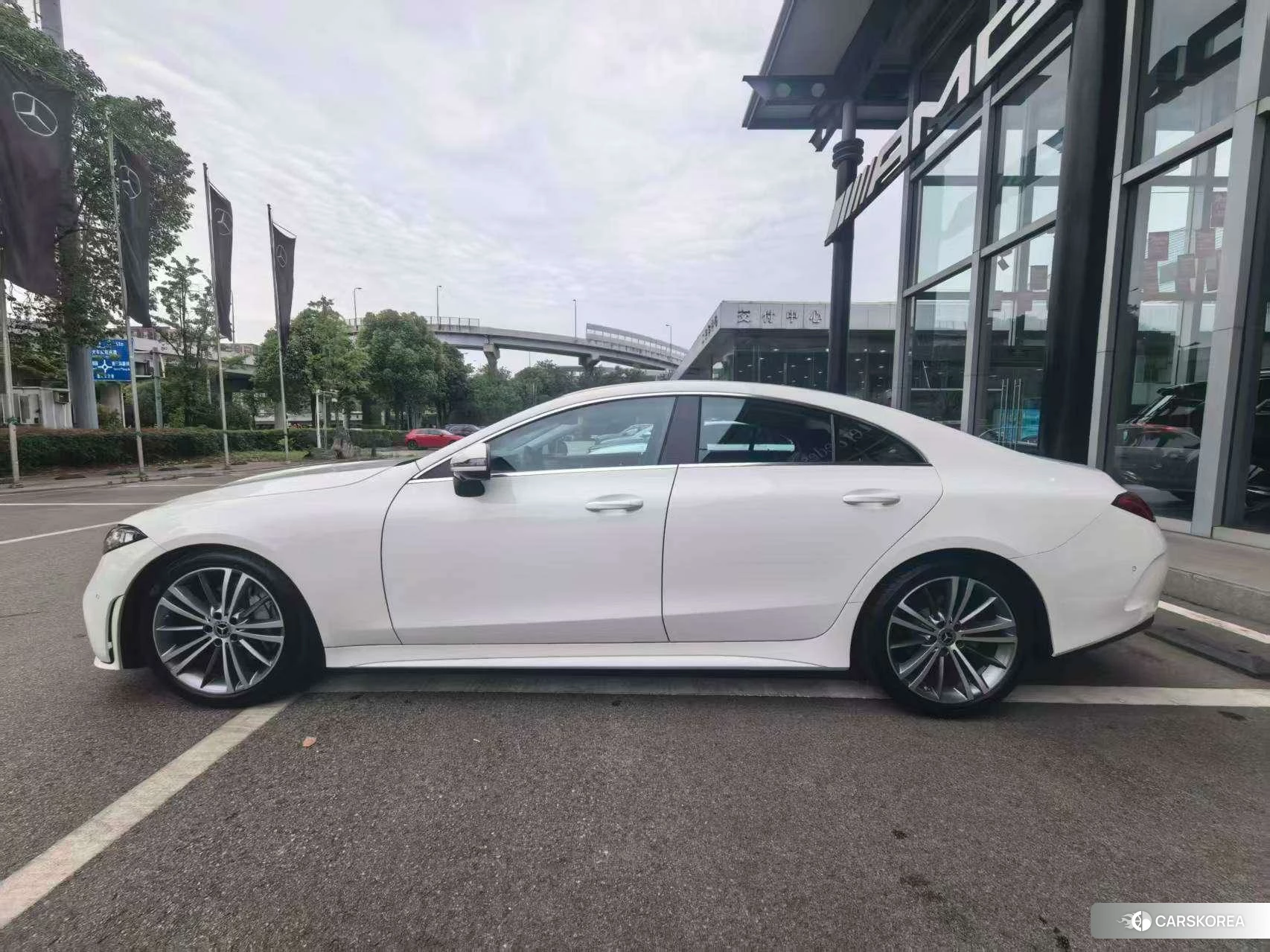 Mercedes-Benz CLS id 4419400 из Китая 16