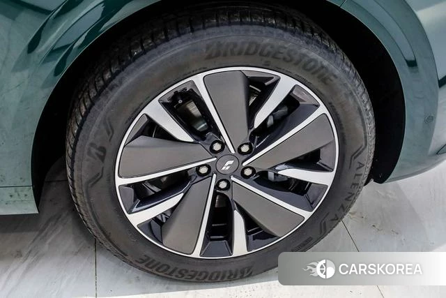 Ideal car Ideal L6 id 4253441 из Китая 23