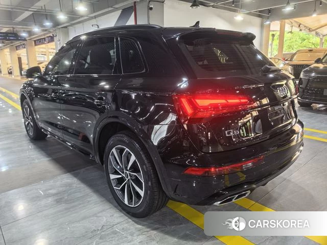 Audi Q5L id 4278774 из Китая 9
