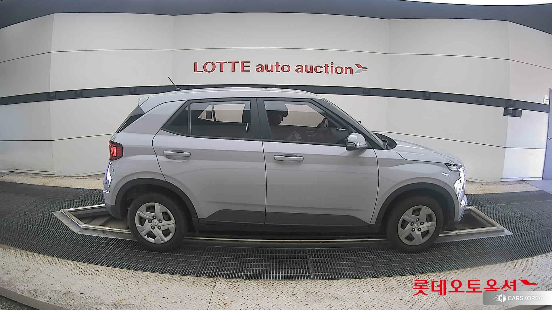 Hyundai Venue id 4679283 из Кореи 23