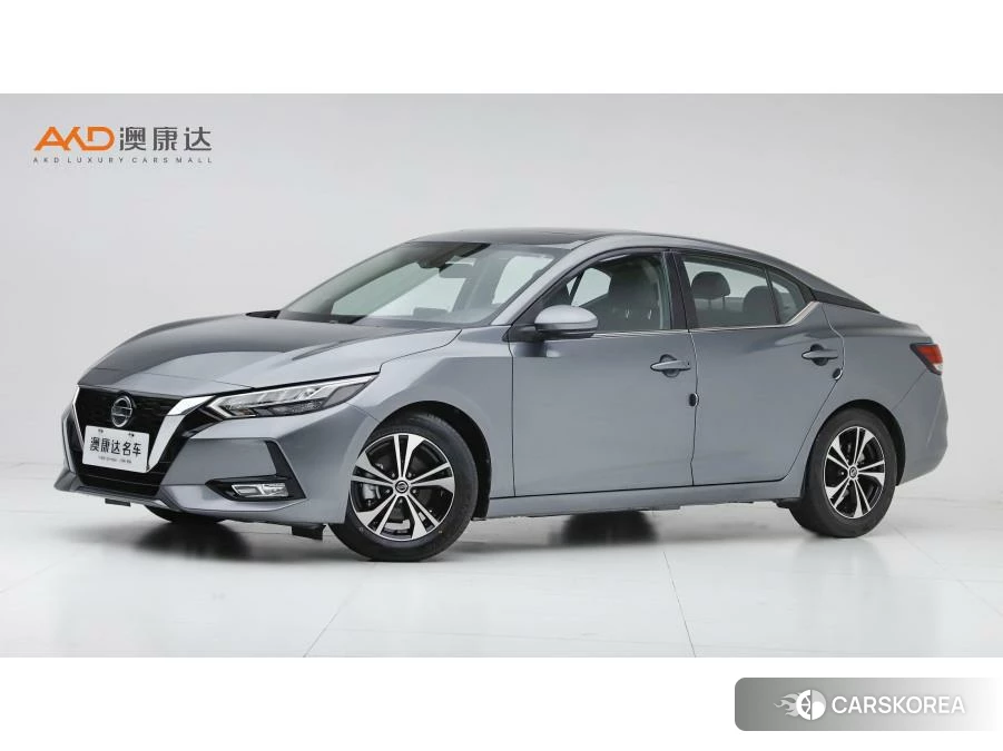 Nissan Xuan Yi 2020 Темно-серый из Китая, фото 3