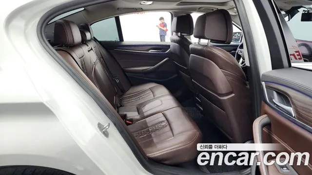 BMW 5 Series (G30) id 2785097 из Кореи 13