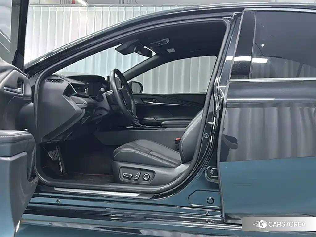 Toyota Camry id 4600546 из Китая 11