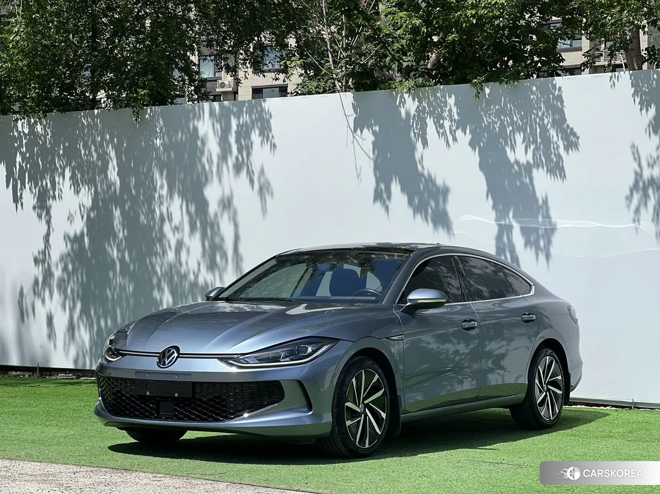 Volkswagen Lingdu 2022 Темно-серый из Китая, фото 3