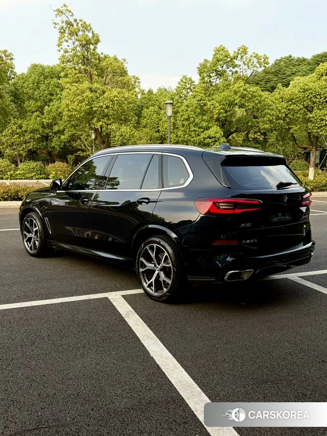 BMW X5 id 4353382 из Китая 13