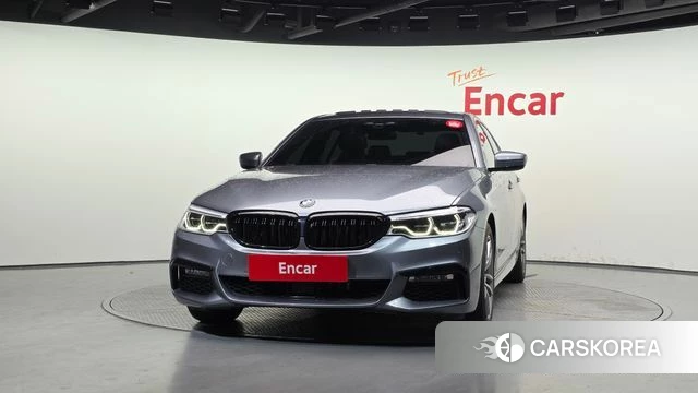 BMW 5 Series (G30) id 4610595 из Кореи 13