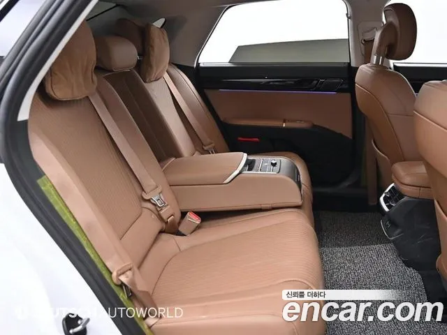 Hyundai Grandeur (GN7) id 2697132 из Кореи 13