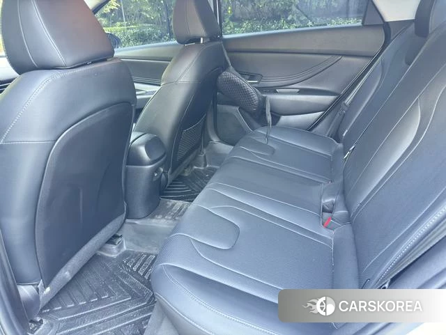 Hyundai Elantra 2021 Белый из Китая, фото 5