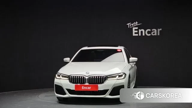 BMW 5 Series (G30) id 2894658 из Кореи 13