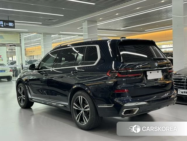 BMW X7 id 4277263 из Китая 14