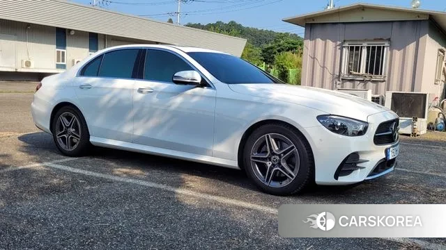 Mercedes-Benz E-Class W213 2023 Белый из Кореи, фото 6