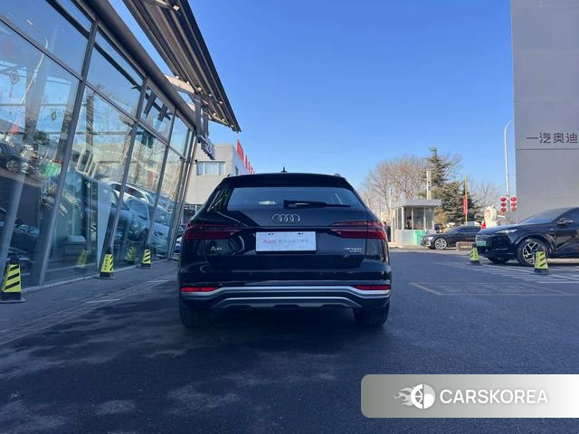 Audi A6 (import) 2024 Черный из Китая, фото 3