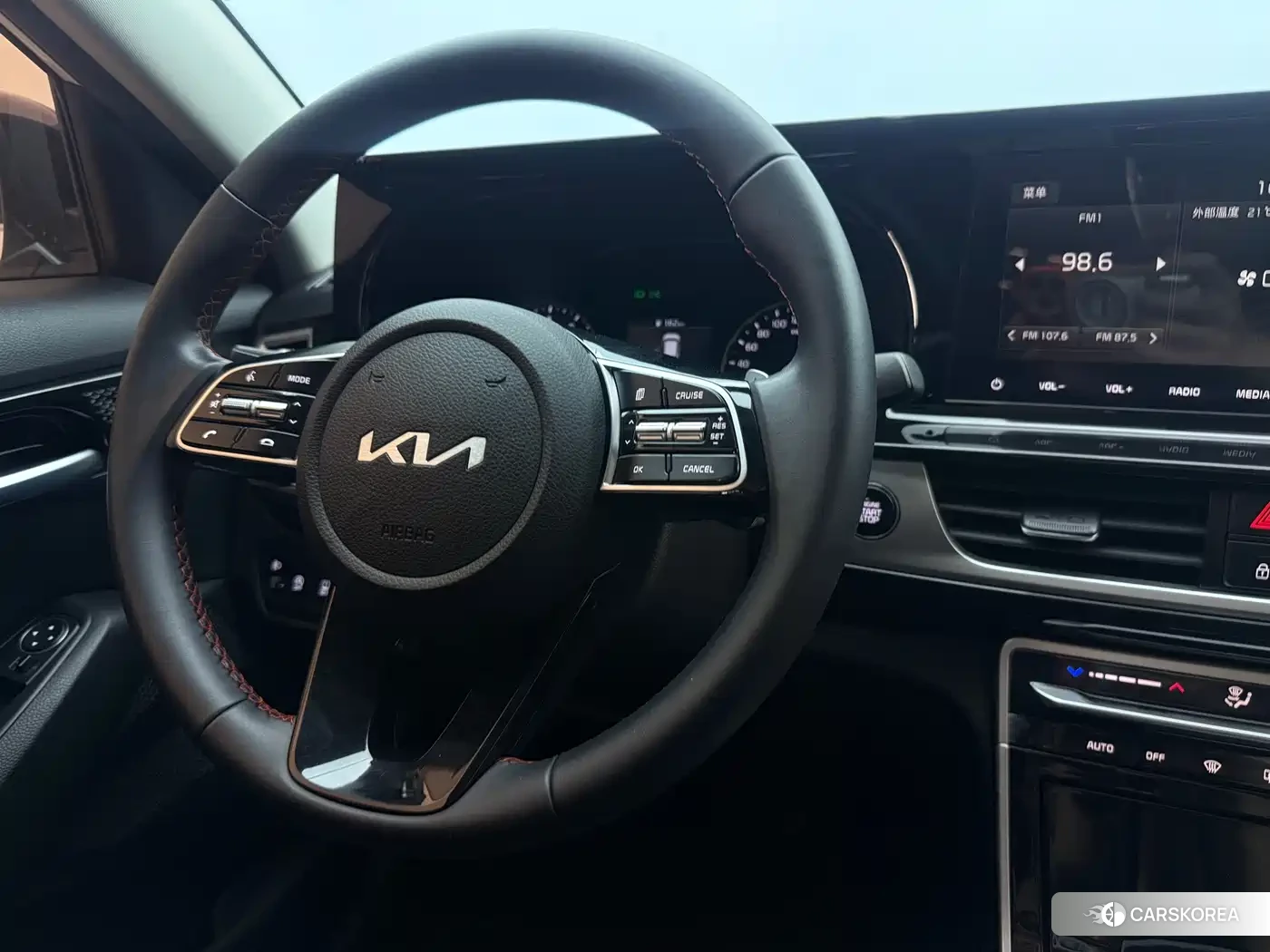Kia KX3 id 4664452 из Китая 14