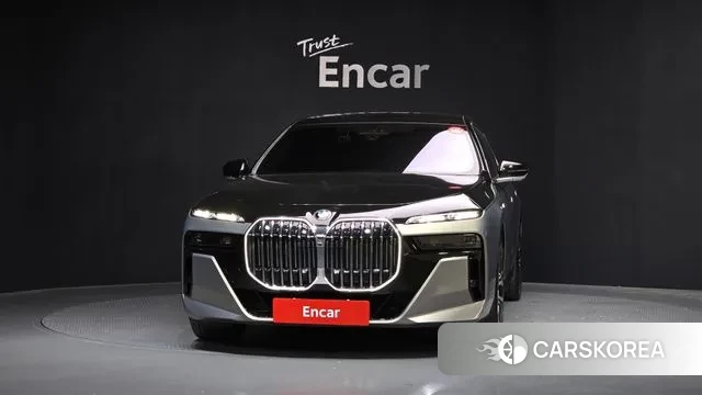 BMW 7 Series (G70) id 3431341 из Кореи 13