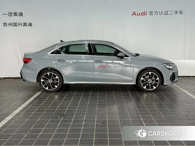 Audi A3 2024 Серебристо-серый из Китая, фото 3