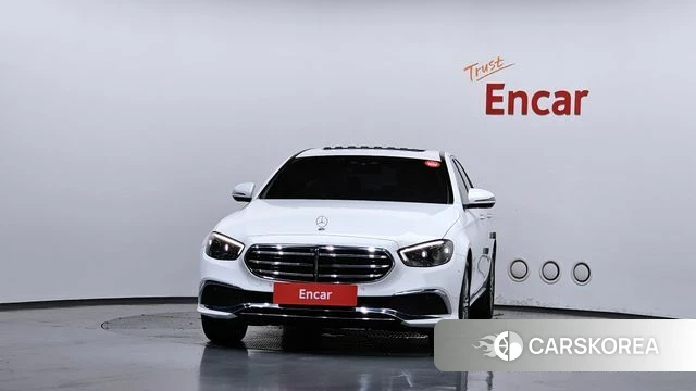 Mercedes-Benz E-Class W213 id 4475028 из Кореи 23