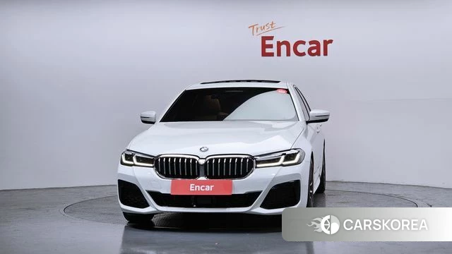 BMW 5 Series (G30) id 3871273 из Кореи 13