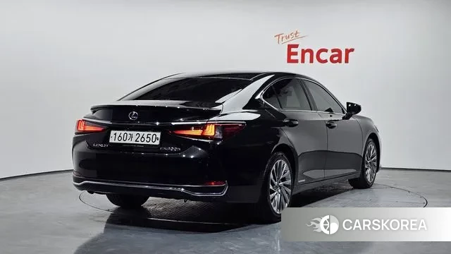 Lexus ES300h 7th generation id 3640277 из Кореи 13