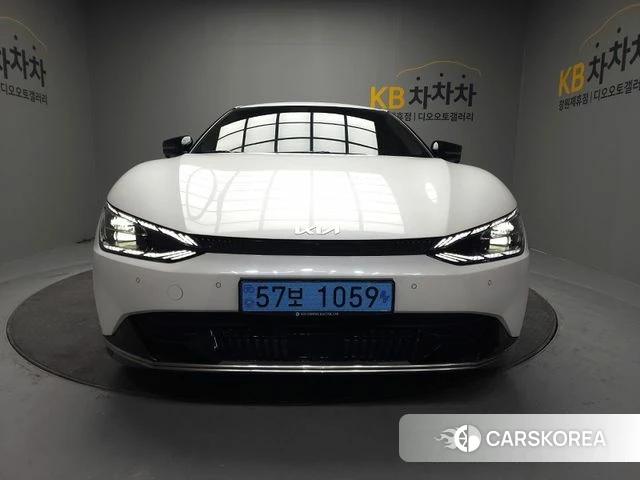 Kia EV6 id 3856495 из Кореи 13