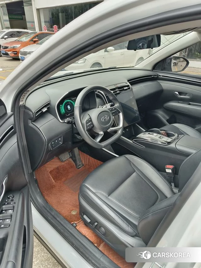 Hyundai Tucson 2021 Белый из Китая, фото 3