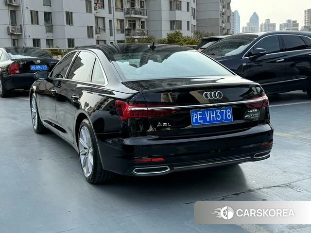 Audi A6L id 4239802 из Китая 11