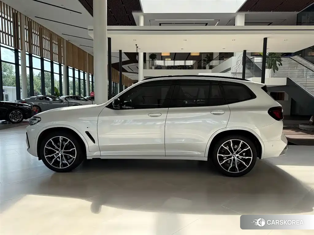 BMW X3 id 4617055 из Китая 9