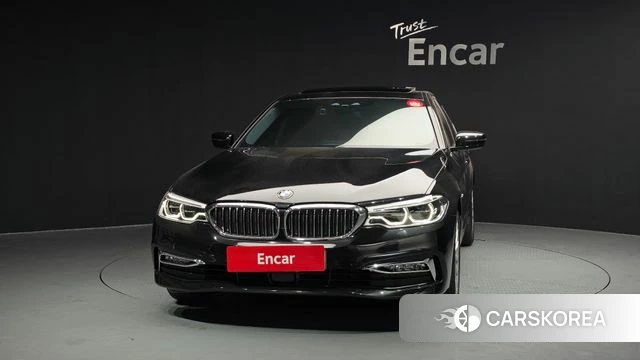 BMW 5 Series (G30) id 3801536 из Кореи 13