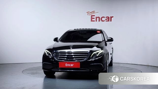 Mercedes-Benz E-Class W213 id 4476961 из Кореи 23