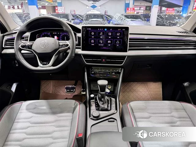 Volkswagen Tiguan L id 4276975 из Китая 8