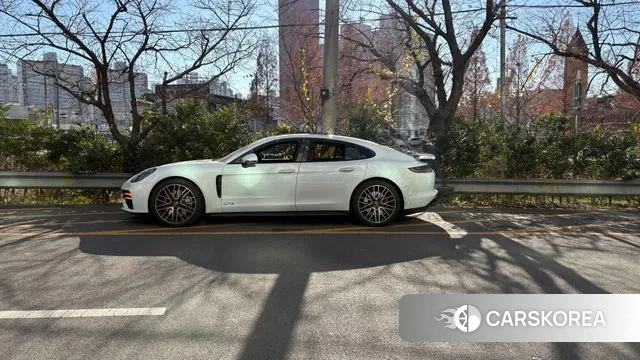 Porsche Panamera (971) 2022 Белый из Кореи, фото 6