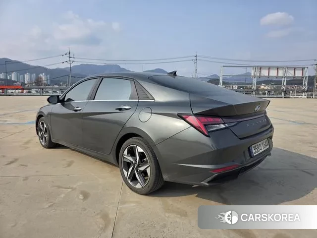 Hyundai Avante Hybrid (CN7) id 3597620 из Кореи 13